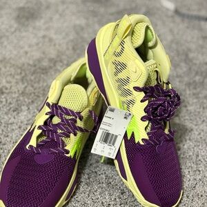adidas Men’s Dame Basketball Shoes in Purple and Yellow Size 9.5 Brand New